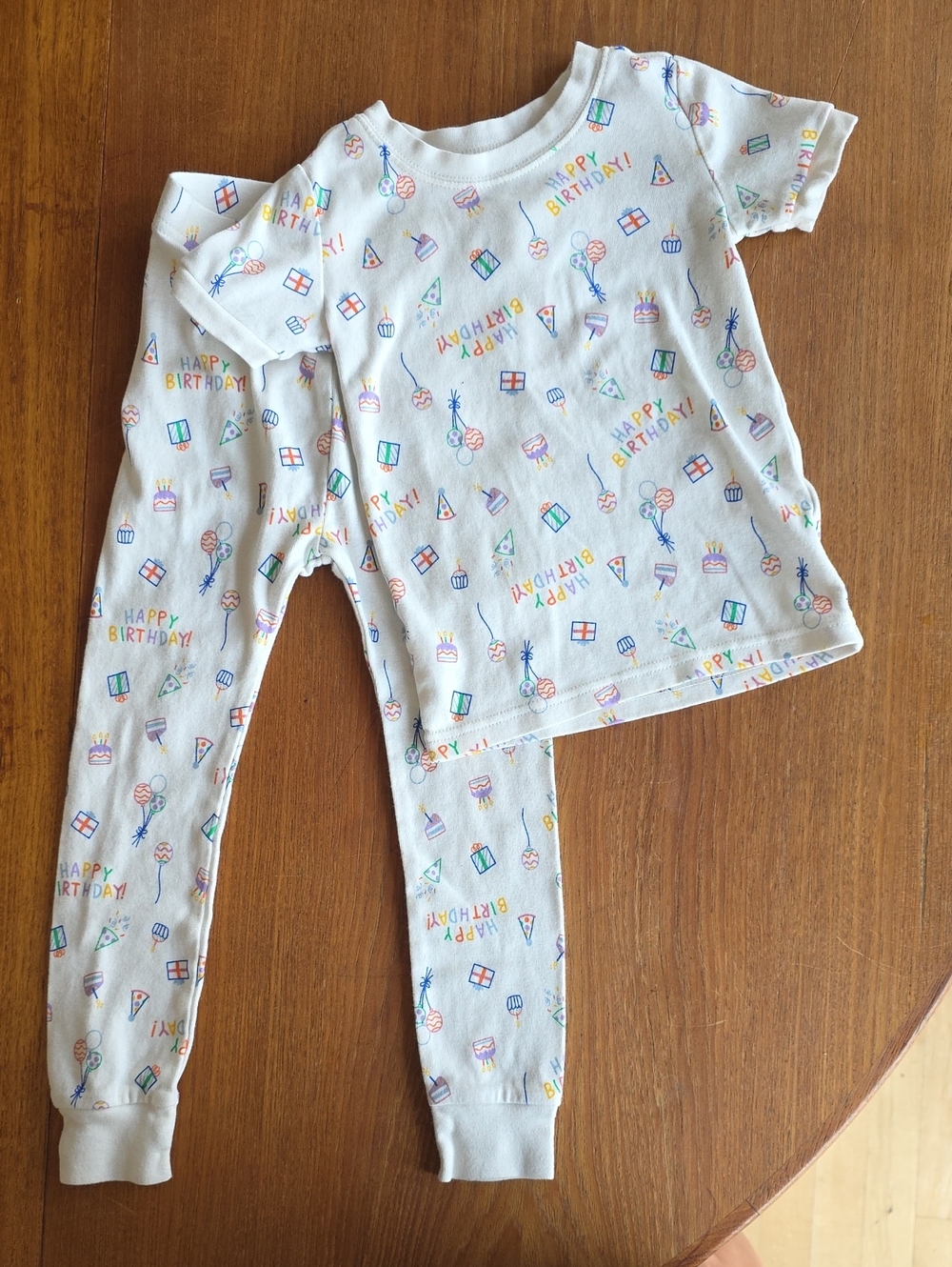 Kids' White 'Happy Birthday' Pajama Set